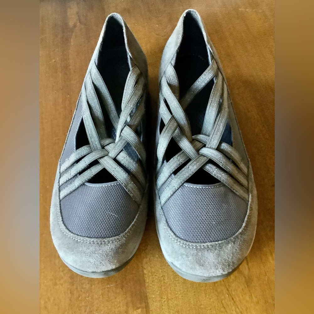 Lightly used Dansko shoes. I have wide feet and these never fit me well.